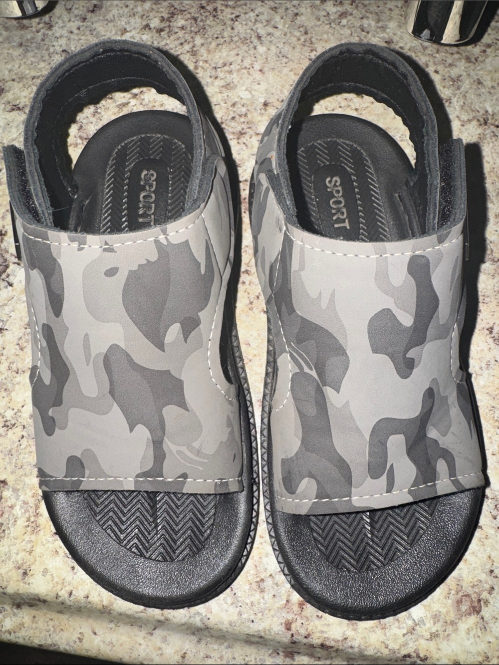 Sporto Kids Gray Camo Slide Sandals with Back Strap